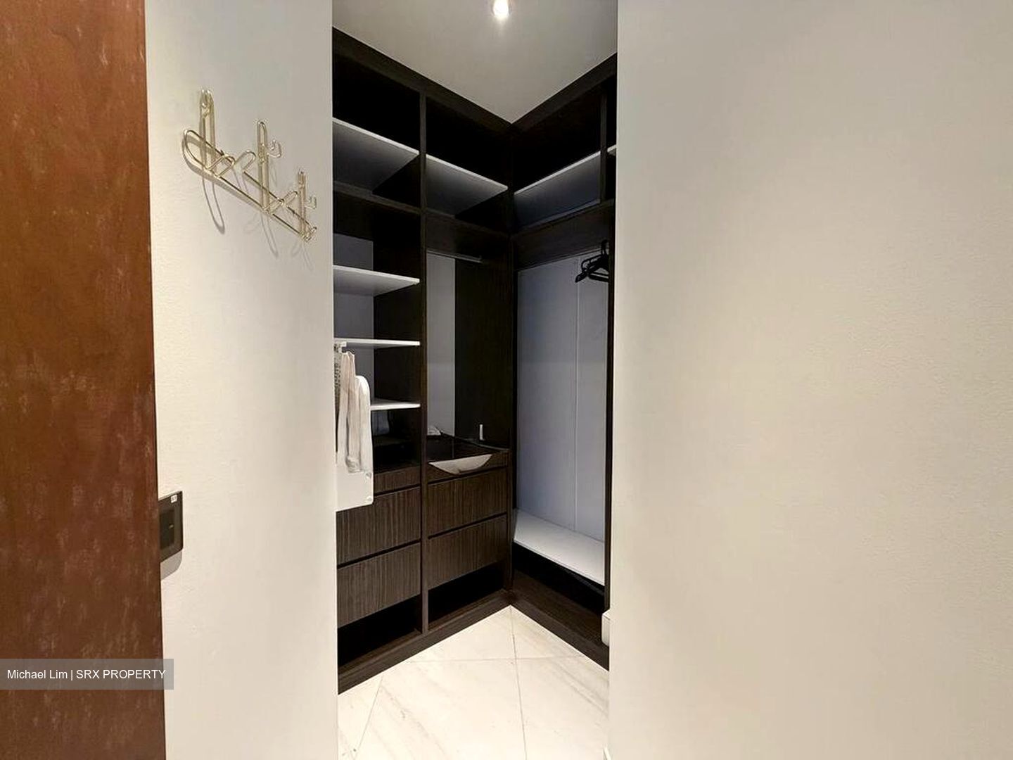Devonshire 12 (D9), Apartment #516971281